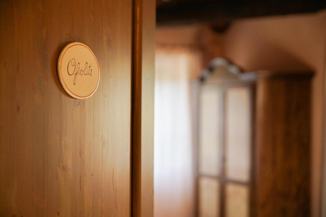 Locanda Del Viandante B&B อันกิอารี ภายนอก รูปภาพ