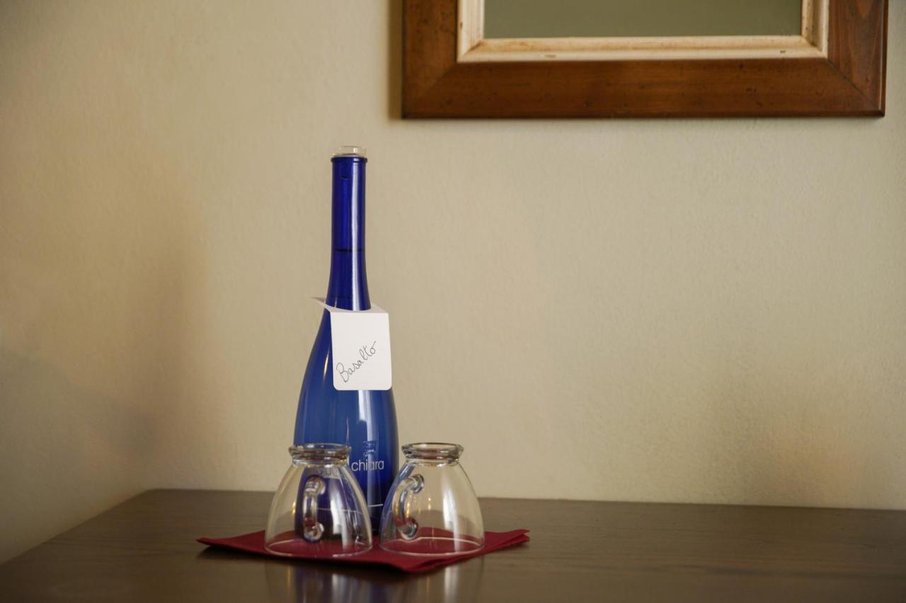 Locanda Del Viandante B&B อันกิอารี ภายนอก รูปภาพ